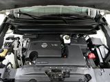 Used 2014 Nissan Pathfinder SV w/ Cargo Package image 3