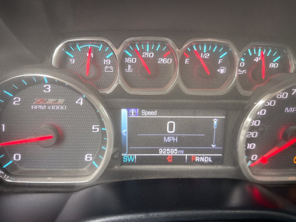 Used 2018 Chevrolet Silverado 1500 LT w/ Texas Edition AWD/4WD image 30
