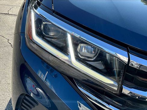 Used 2022 Volkswagen Atlas SEL image 27