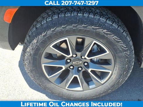 Used 2024 Chevrolet Tahoe Z71 w/ Off-Road Capability Package AWD/4WD image 9