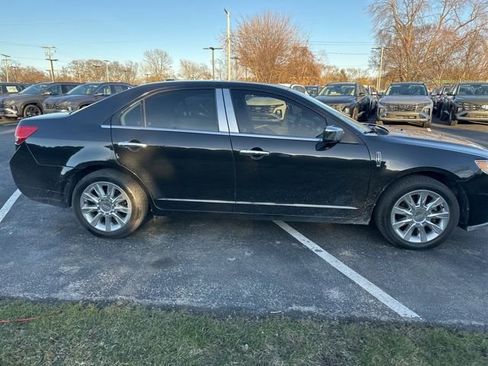 Used 2011 Lincoln MKZ image 6