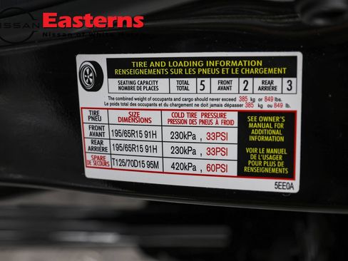 Used 2025 Nissan Versa S FWD image 33