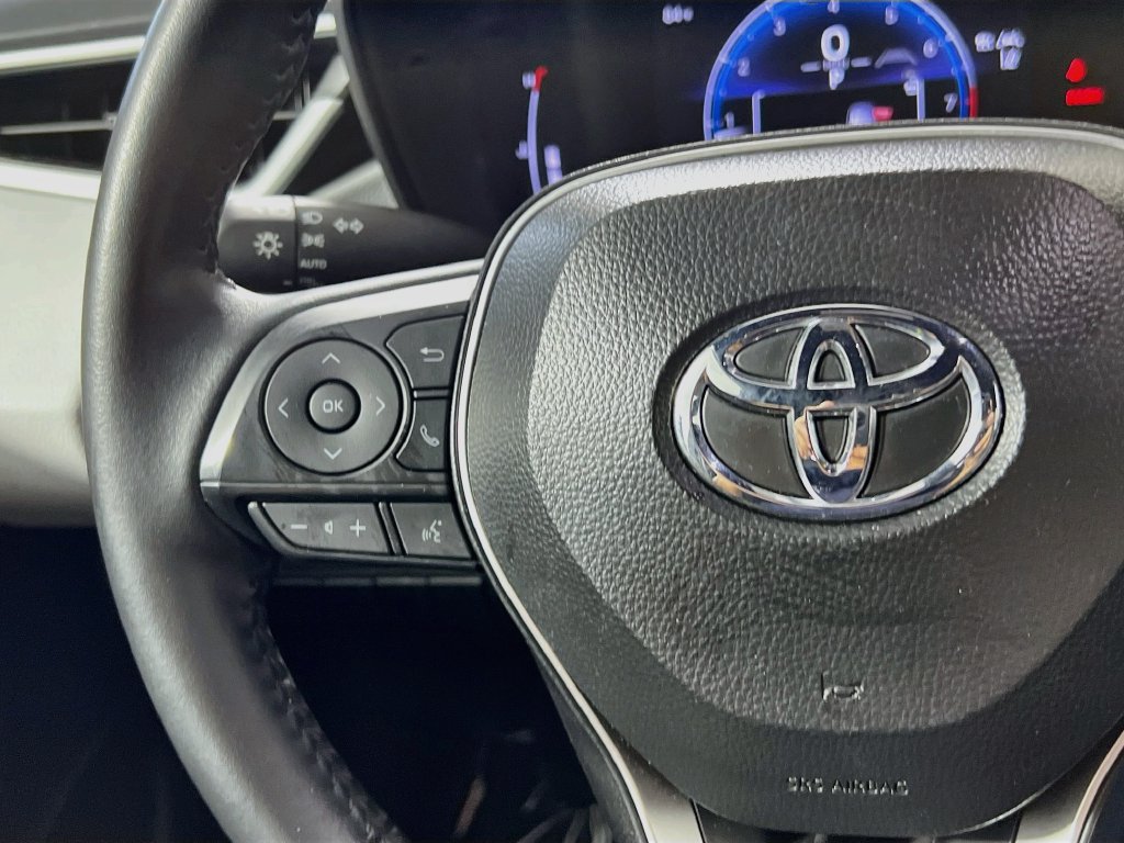 Used 2026 Toyota Corolla SE FWD image 16