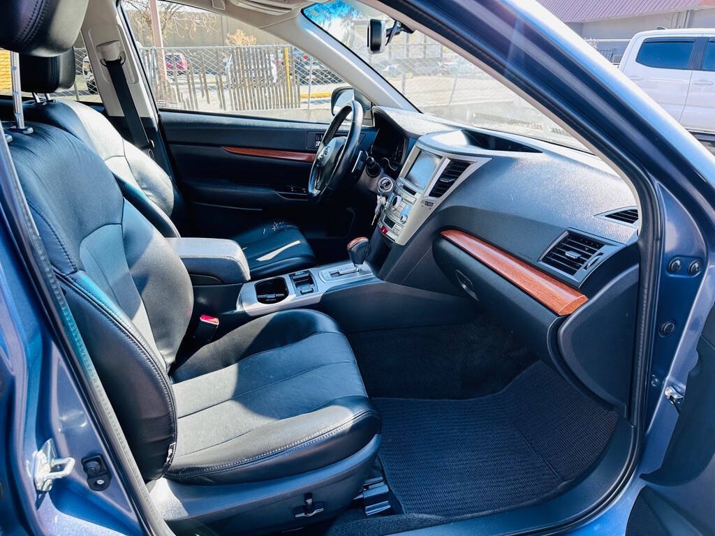 Used 2014 Subaru Outback 2.5i Limited AWD/4WD image 18