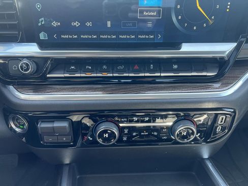 Certified 2024 Chevrolet Silverado 1500 RST w/ Dark Appearance Package image 22