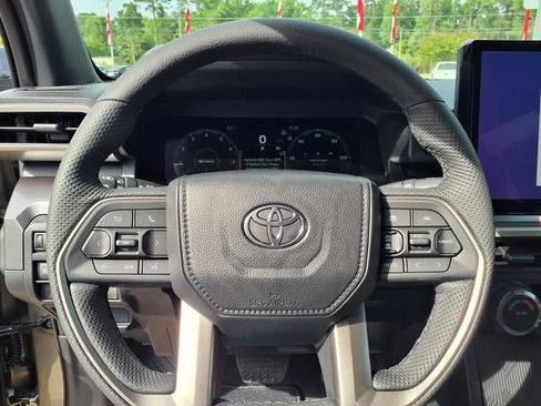 New 2026 Toyota Tacoma TRD Off-Road AWD/4WD image 19
