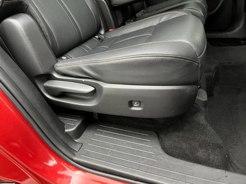 Used 2024 MAZDA CX-90 3.3 Turbo w/ Preferred Plus image 19