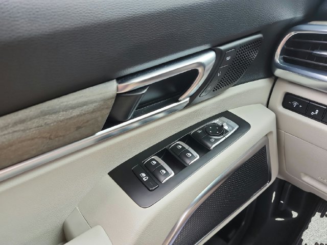 Certified 2022 Kia Telluride SX w/ Nightfall Edition Package AWD/4WD image 20