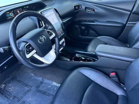 Certified 2018 Toyota Prius Prime Premium image 16