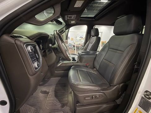 Used 2022 GMC Sierra 2500 Denali w/ Denali Ultimate Package image 10