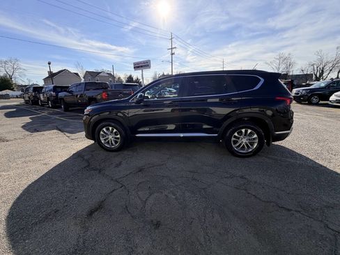 Used 2020 Hyundai Santa Fe SE w/ Cargo Package image 17