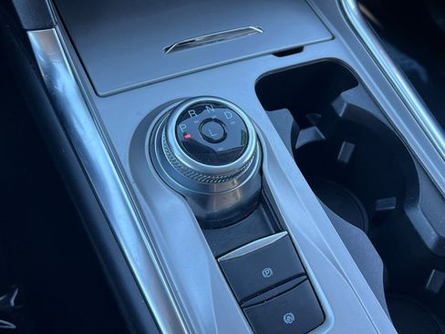 Used 2023 Ford Explorer Limited w/ Equipment Group 301A image 33