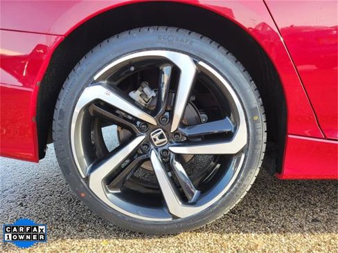 Used 2022 Honda Accord Sport image 5