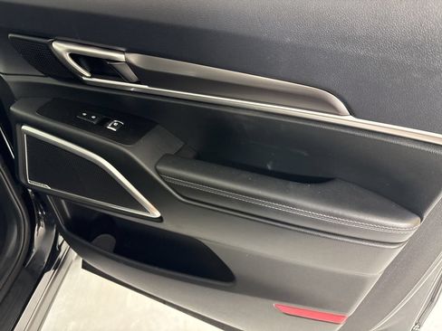 Used 2025 Kia Telluride S AWD/4WD image 16
