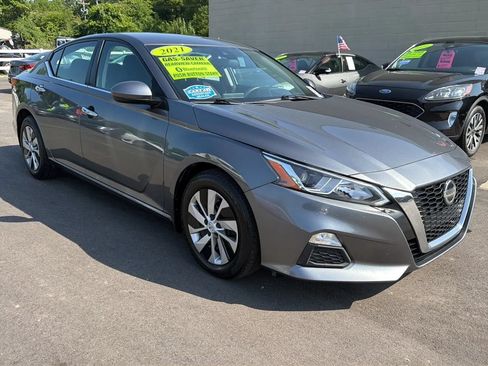 Used 2021 Nissan Altima 2.5 S FWD image 6
