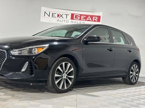 Used 2018 Hyundai Elantra GT image 6
