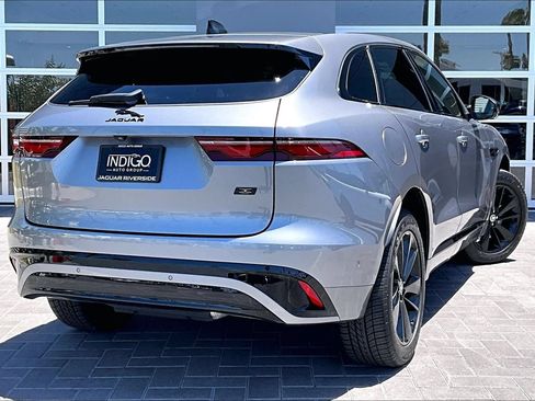 Used 2026 Jaguar F-PACE R-Dynamic S AWD/4WD image 13