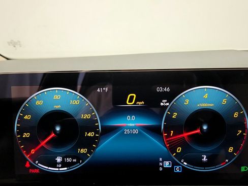 Used 2023 Mercedes-Benz GLA 250 4MATIC w/ Premium Package image 20