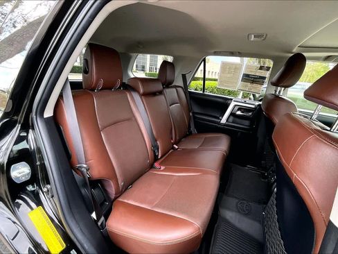 Used 2024 Toyota 4Runner Limited image 20