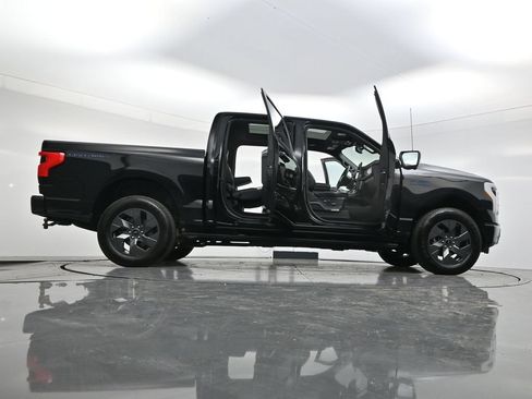 Used 2024 Ford F150 Lightning Platinum AWD/4WD image 54