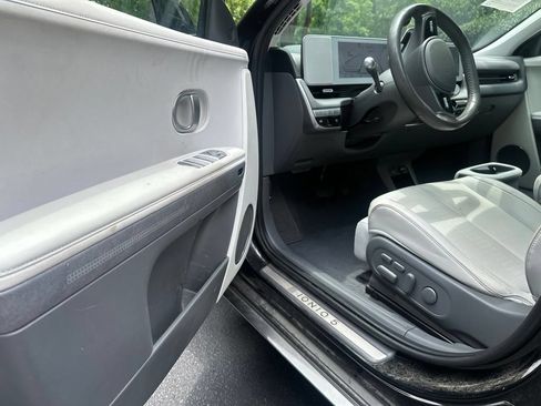 Used 2023 Hyundai Ioniq 5 Limited RWD image 8
