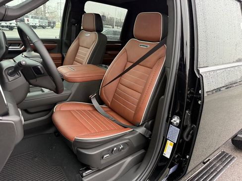 New 2026 GMC Sierra 2500 Denali Ultimate image 14