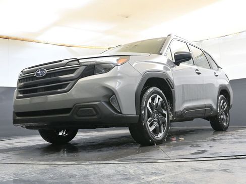New 2025 Subaru Forester Premium image 38