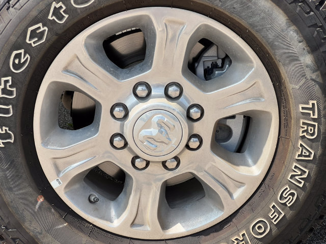 Used 2025 RAM 2500 Big Horn AWD/4WD image 9