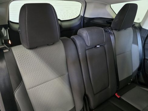 Used 2019 Ford Escape SE image 19