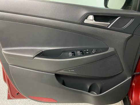 Used 2019 Hyundai Tucson Limited w/ Cargo Package image 9