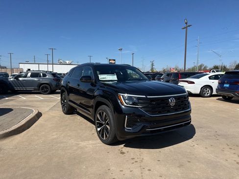 New 2026 Volkswagen Atlas Cross Sport SEL Premium R-Line AWD/4WD image 3