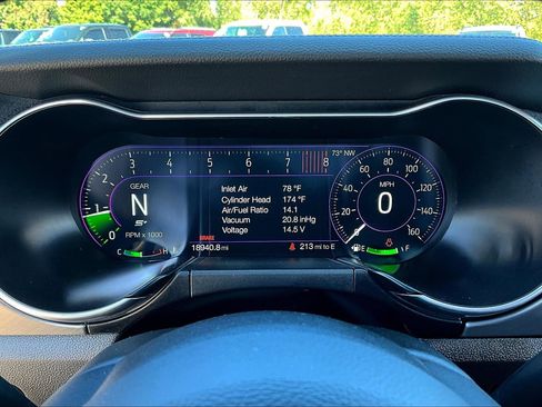 Used 2022 Ford Mustang GT Premium w/ Equipment Group 401A image 11