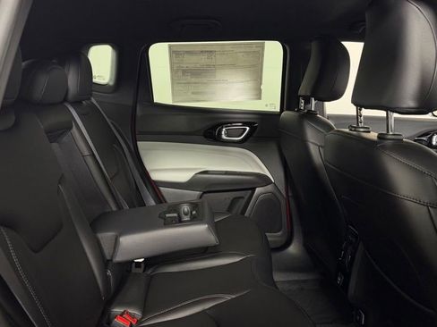New 2026 Jeep Compass Limited AWD/4WD image 28