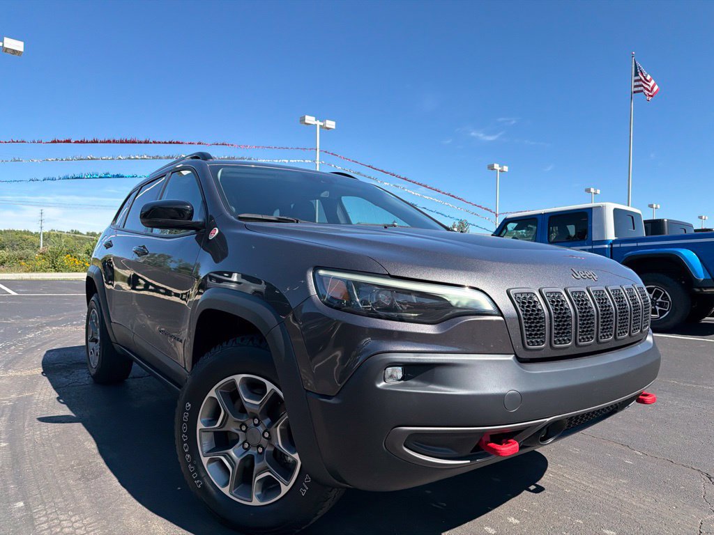 Used 2022 Jeep Cherokee Trailhawk AWD/4WD image 48