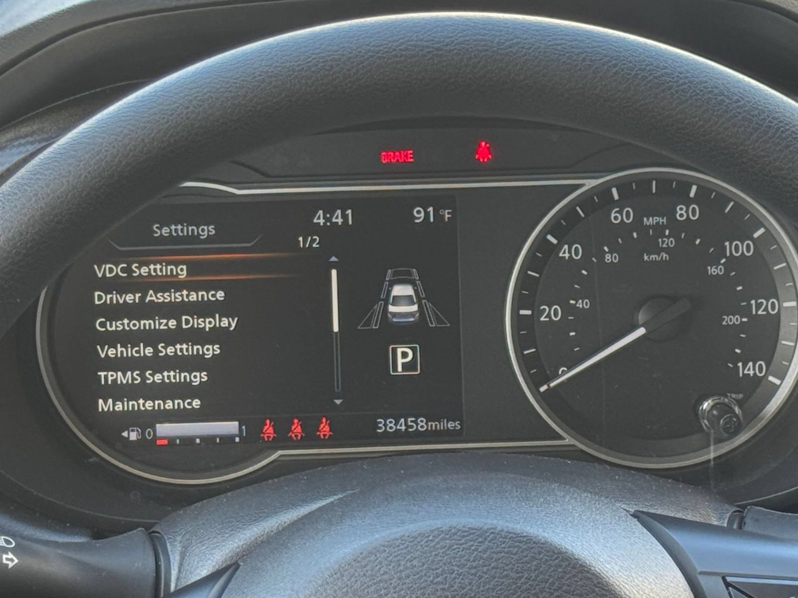 Used 2025 Nissan Versa SV FWD image 38