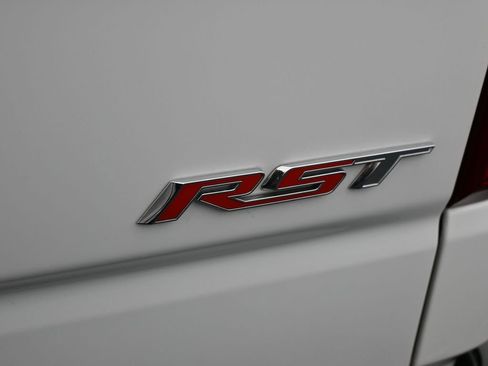 Used 2025 Chevrolet Silverado 1500 RST image 32