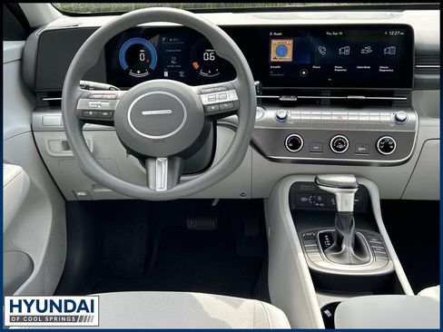 New 2027 Hyundai Kona SE FWD image 20