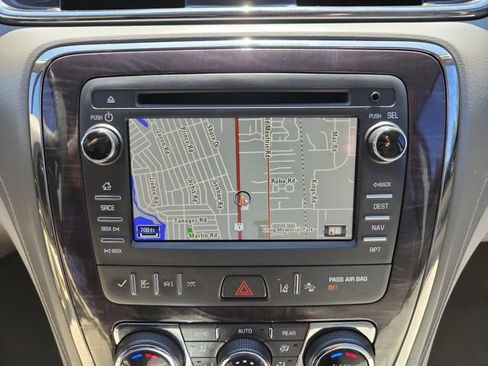 Used 2015 Buick Enclave Premium w/ Experience Buick Package image 30