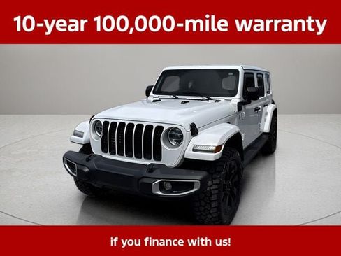 Used 2021 Jeep Wrangler Unlimited Sahara w/ Cold Weather Group AWD/4WD image 9