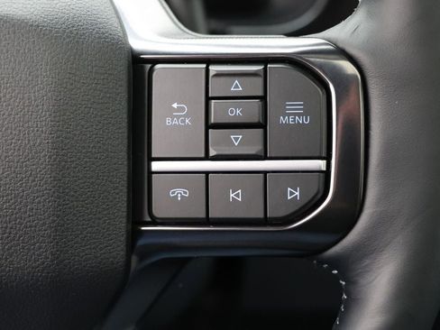 New 2026 Ford F450 Platinum w/ FX4 Off-Road Package image 32