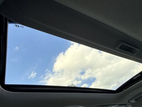 New 2026 Hyundai Elantra SEL Sport image 23