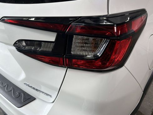 Certified 2025 Subaru Crosstrek 2.5i Limited w/ Crosstrek Mirror Package image 14