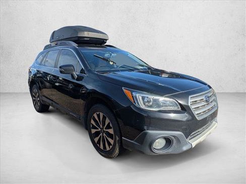 Used 2015 Subaru Outback 2.5i Limited w/ Popular Package #4 AWD/4WD image 3