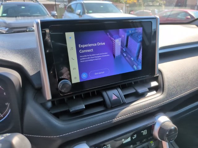 Certified 2025 Toyota RAV4 XLE FWD image 19