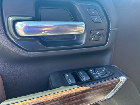 Used 2023 Chevrolet Silverado 3500 High Country w/ Z71 Off-Road Package image 11