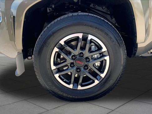 Used 2026 Toyota Tacoma TRD Sport RWD image 11