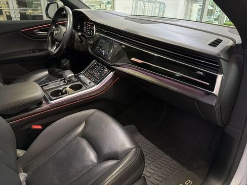 Used 2021 Audi Q8 Prestige w/ Prestige Package AWD/4WD image 14