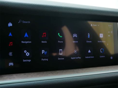 Used 2025 Porsche Cayenne image 26