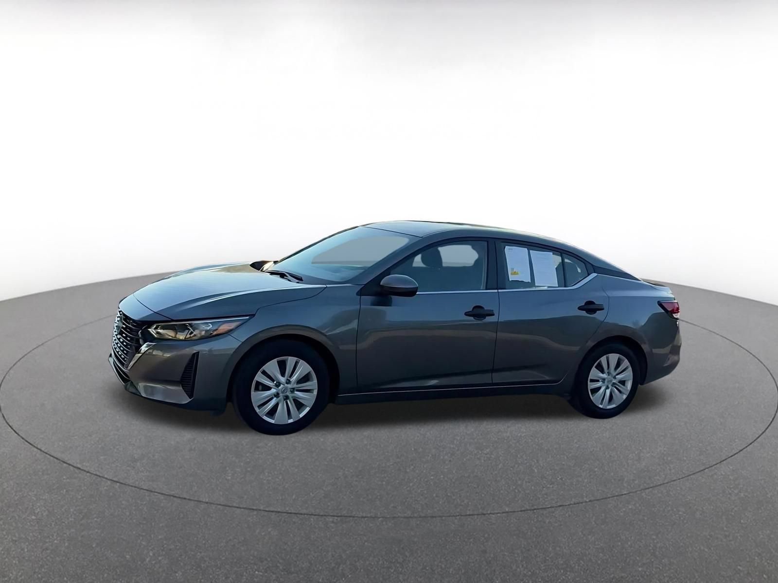 Used 2025 Nissan Sentra S FWD image 7