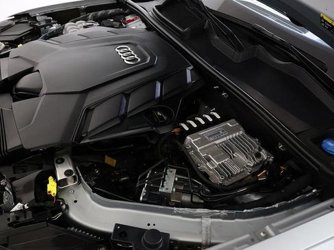 Used 2025 Audi Q7 3.0T Premium Plus AWD/4WD image 43